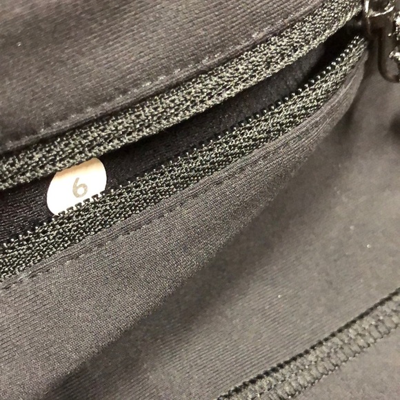 Lululemon size 6 tight stuff tight fitness legging - Picture 7 of 11